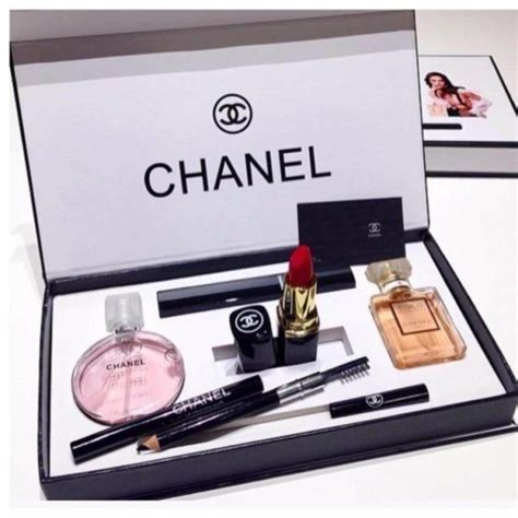 coffret chanel femme|Chanel corporate gift set.